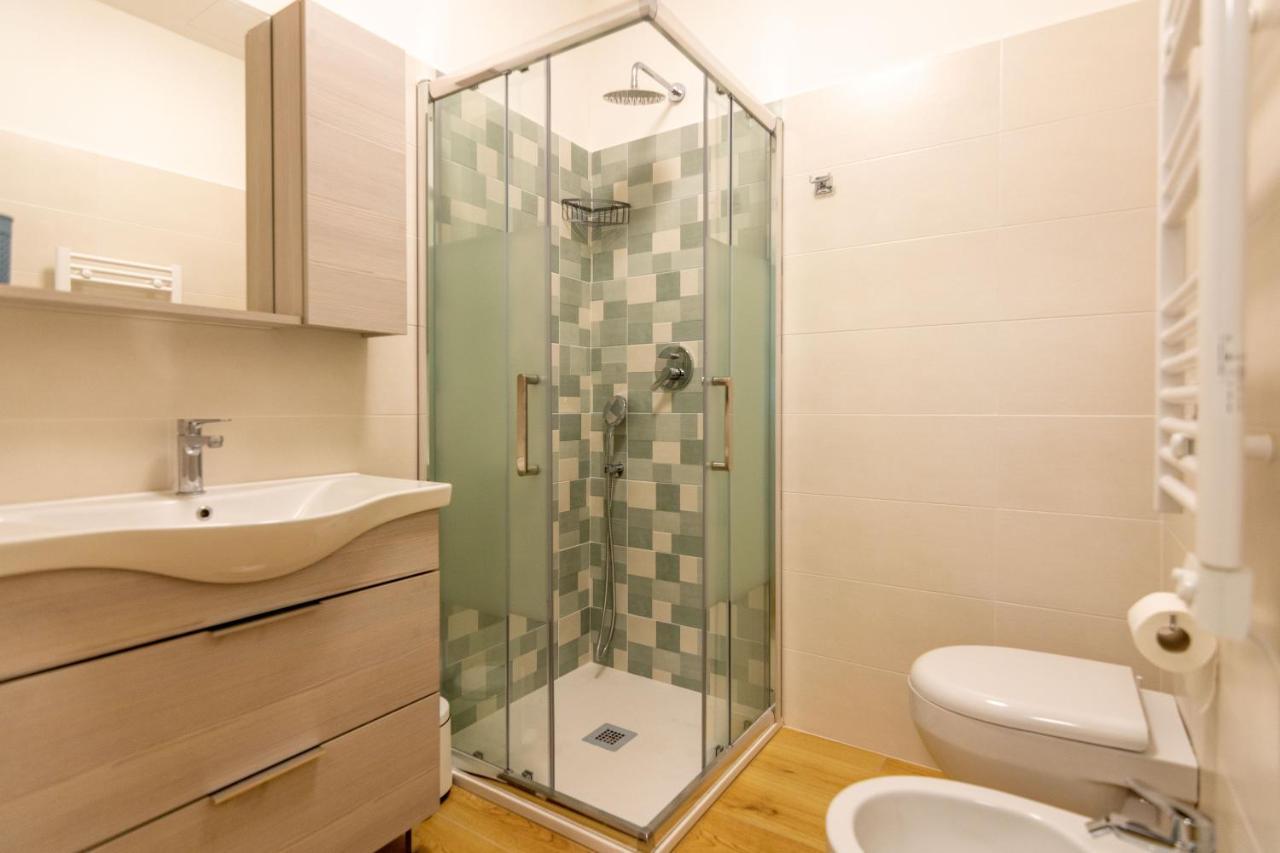 Italianflat - Vittoria Suite Милано Екстериор снимка