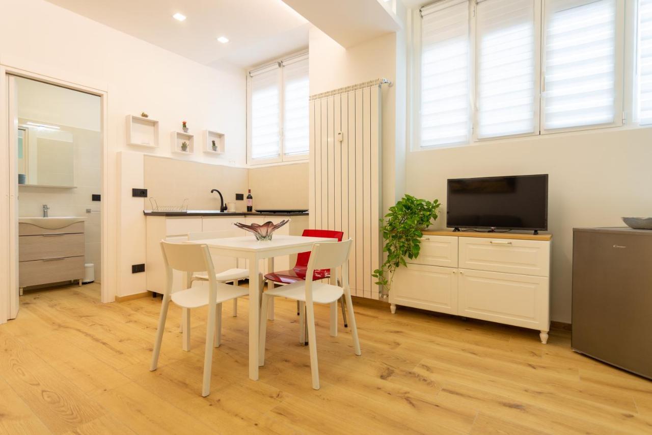 Italianflat - Vittoria Suite Милано Екстериор снимка