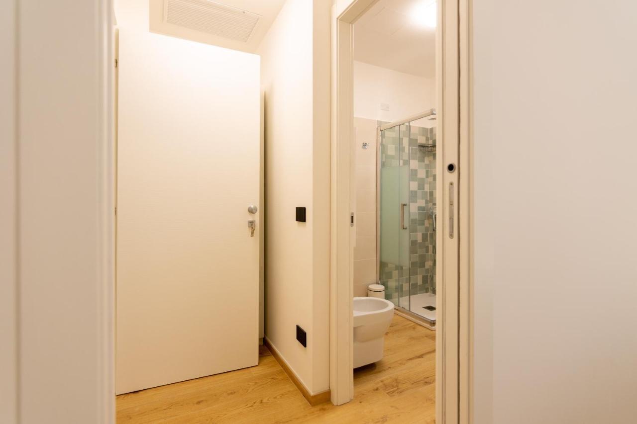 Italianflat - Vittoria Suite Милано Екстериор снимка